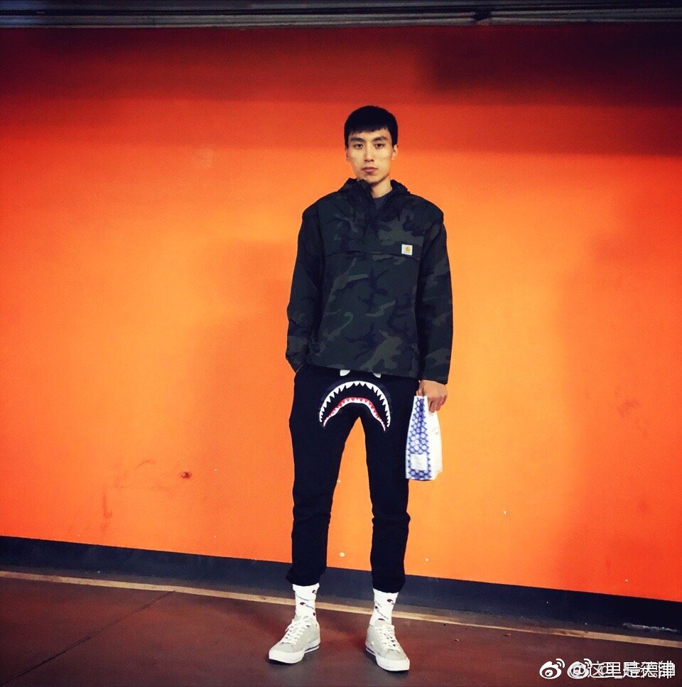 加时末段深圳男篮调整名单以备全明星赛，造点机会环节打磨，质疑声仍在，球队文化再被提及的简单介绍