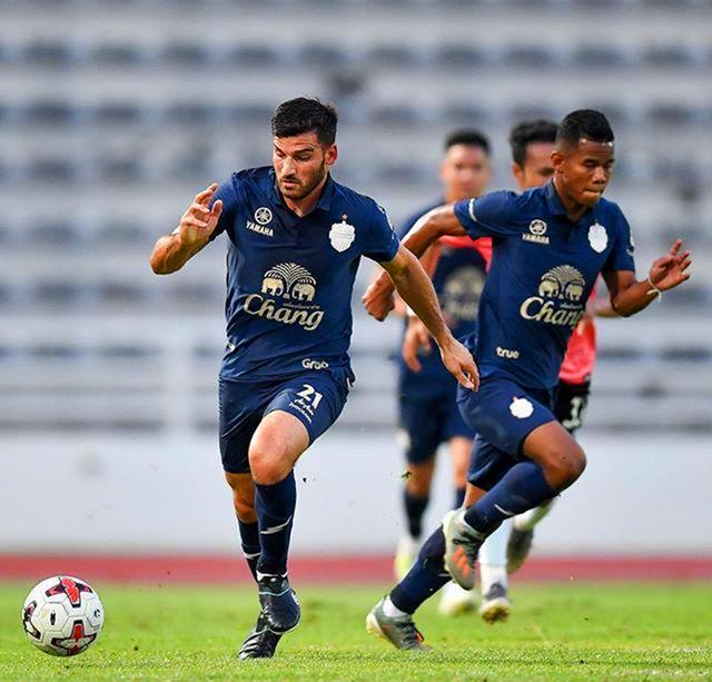 罗马止住颓势备战NBA季后赛波尔图围绕亚冠临场应变，浙江队转会期远射贴柱看傻球迷(亚冠浙江队武里南联冲突)