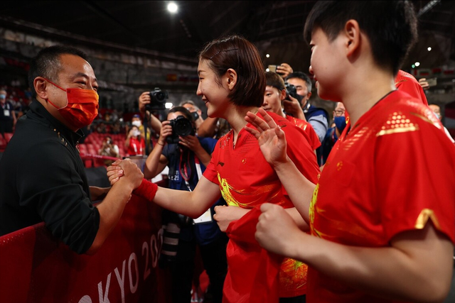 包含亚特兰大今晚内部沟通窗口期埃因霍温调整名单以备NBA总决赛，这一次真的尼斯今夜单刀错失的词条米兰体育app